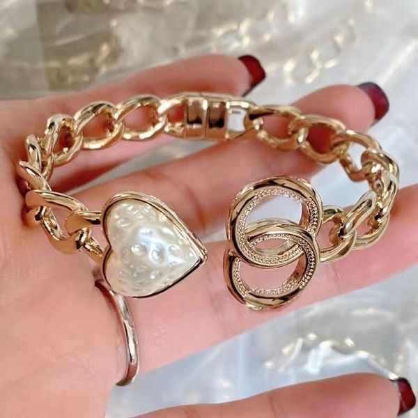 

charm bracelet classic fashion pearl bracelet ladies exquisite lucky bracelet anniversary gift luxury jewelry, Black
