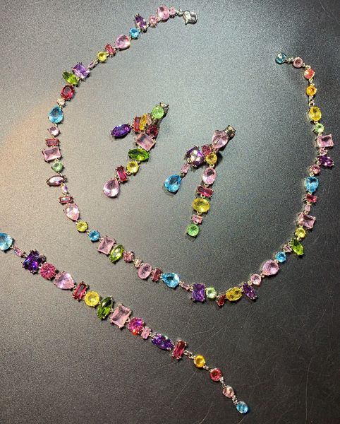 Новые браслеты женский цвет конфеты.
