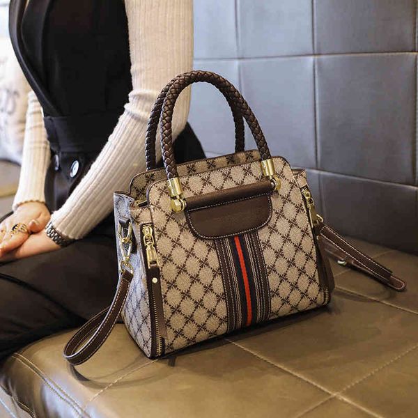 

women's bag new printing large capacity bucket bag women's leisure summer messenger sling one shoulder portable bag