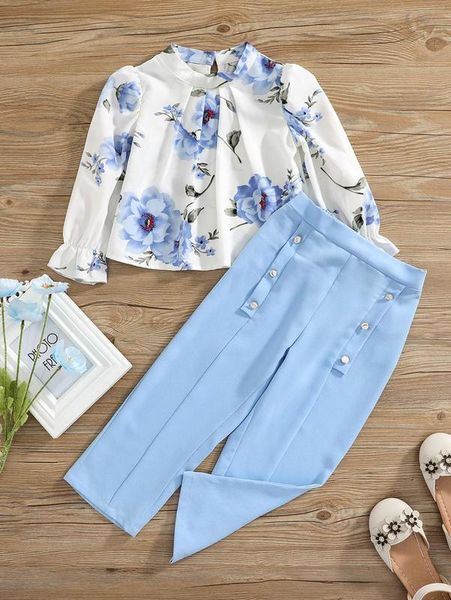 

little girl flower pattern shirt with double breasted trousers she, White