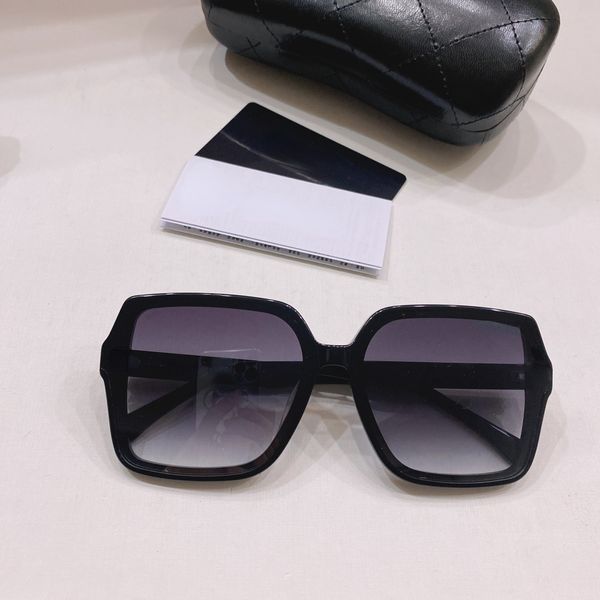 Damen-Designer-Sonnenbrille, neue Herren- und Damen-polarisierte Sonnenbrille, modischer Trend, großer Rahmen, dünnes Gesicht, quadratische Brille, Ch9090