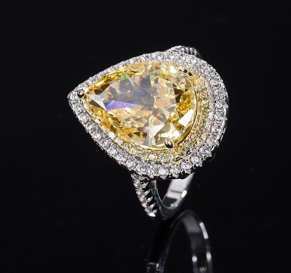 Anel de noivado de laboratório de diamante amarelo Vs1 em formato de pêra de 2,00 quilates em ouro 18K