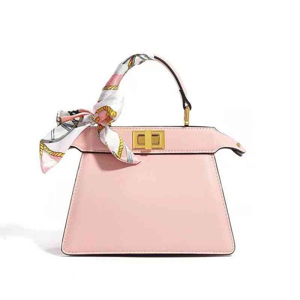 

fashion trend new ladies luxury brand designer bag wholesale leather and double-layer exquisite minority single shoulder color versatile han