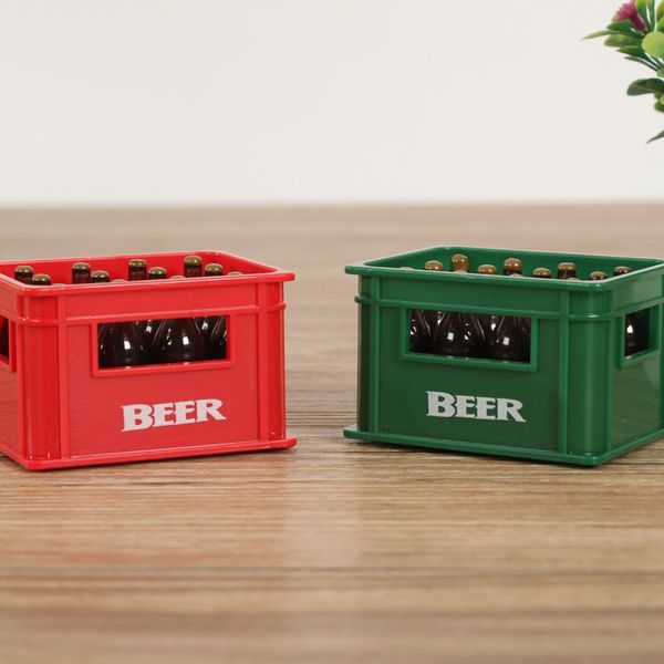 Roter und grüner Flaschenöffner in Bierkastenform, individuelles kreatives dreidimensionales Bier-Kunststoffkasten-Flaschenöffner-kundenspezifisches Logo