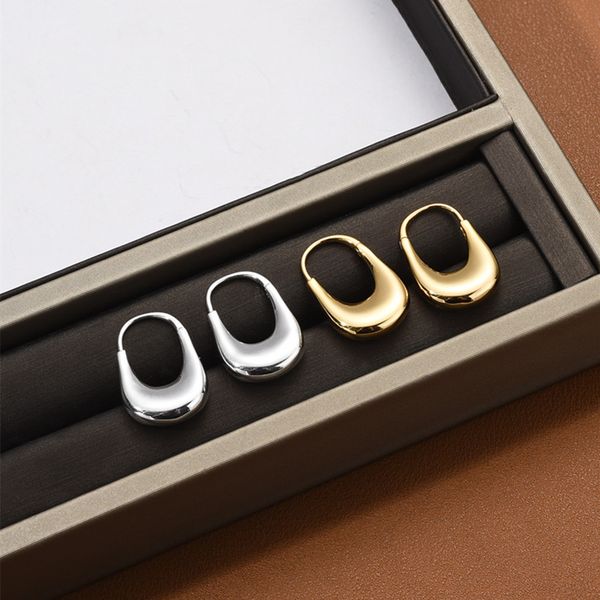 

french retro stud geometric u-shaped golden handbag earrings plated with 18k real gold exquisite simple fashion gift for women, Golden;silver