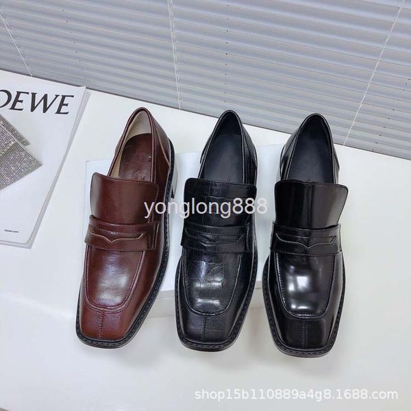 

dress shoes autumn british style thick heel shoes mona with the same of square head lok fook, women in small patent leather, Black