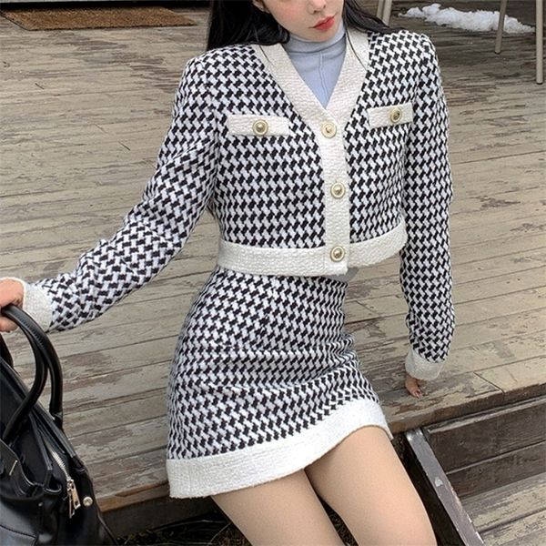 

winter kawaiitwo piece set women plaid patchwork vintage party mini skirt suit female korean fashion designer skirts set 220510, White