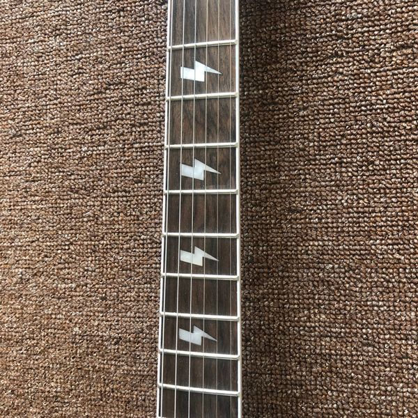 

electric guitar,triple double pickup,cherry burst color,maple top