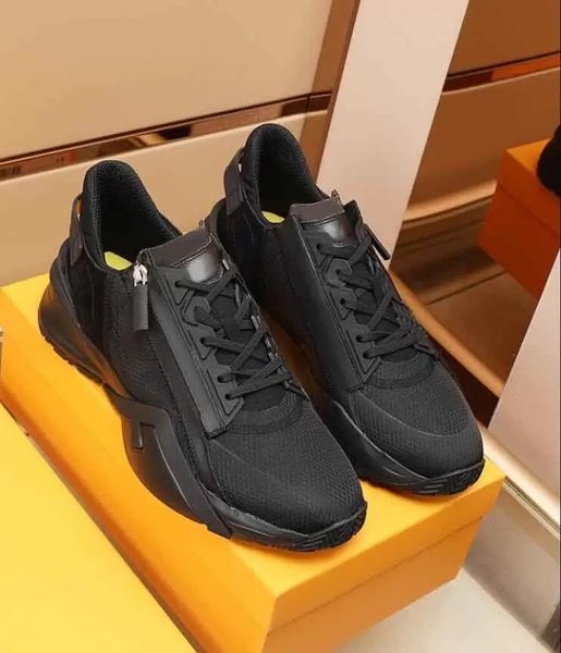 

2022 suede nylon men sneakers casual shoes men's comfort luxury mesh light rubber sole tech- fabrics skateboard outdoor nice perfect br, Black