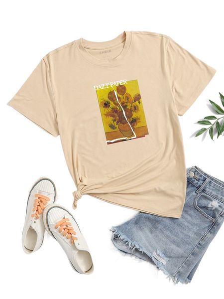 

sunflower & letter graphic tee v9bw#, White