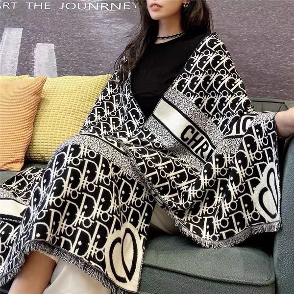 

d family's same scarf women's winter versatile korean imitation cashmere wool 2022 new warm fashion mother's bib, Blue;gray