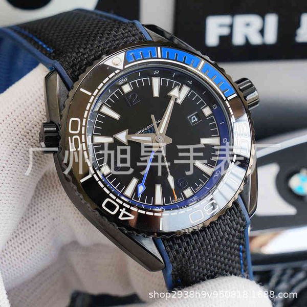 

luxury fashion watches for mens mechanical wristwatches ome gmt 300 600 series full automatic men's divingdesigner, Slivery;brown