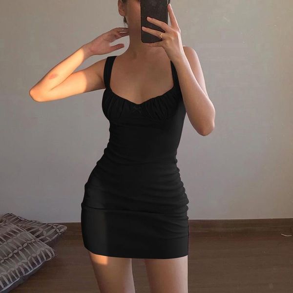 Casual Kleider Sexy Off Schulter Gesmokt, Figurbetontes Kleid Frauen Trägerlosen Rüschen Mini Rot Damen Kurze Party Club VestidosCasual