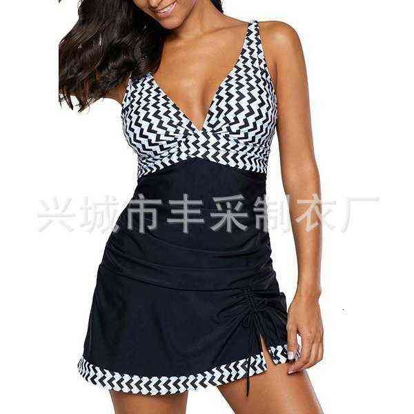 

solid skirt style color splicing split flat angle swimsuit women's fattening, White;black