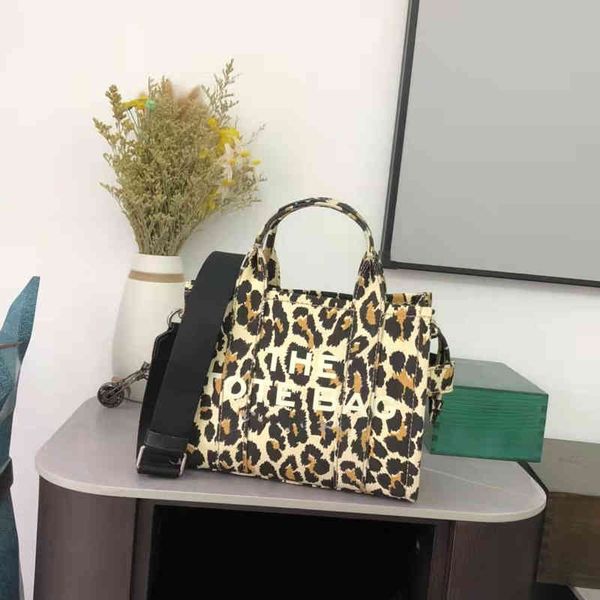 

new fashion trend luxury brand designer ladies bags wholesale brother tote versatile shopping women's hand-held single shoulder msenger