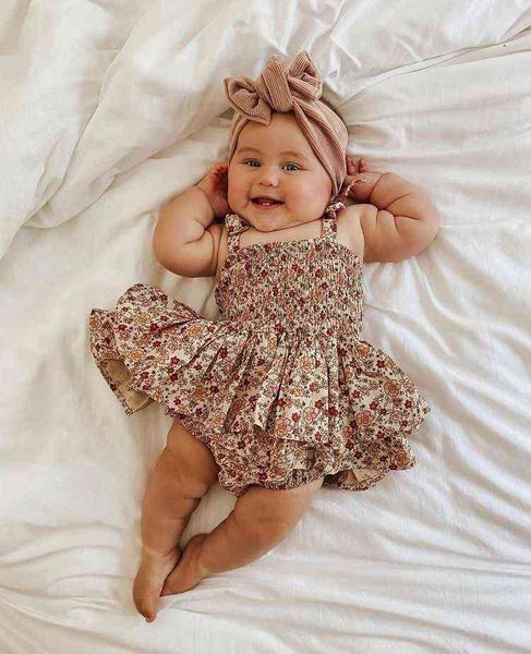 0-18 m Vestido elegante sem mangas de bebê com acessórios de cabelo tiras ajustáveis ​​Decoração de decoração de arco de mola de primavera de estilo simples g220517