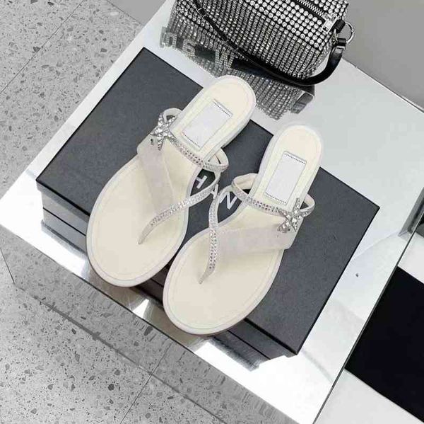 

high c family small toe flat women's clip foot thick heel sandals for women2022 trendy fashion design all-match ladies slippers, Black