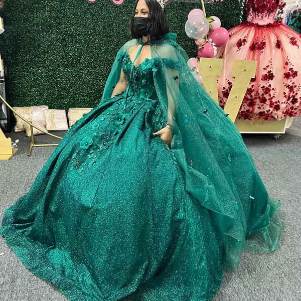 

mexican girls hunter green quinceanera dresses with cape lace-up corset applique sweet 16 prom pageant gowns vestidos de, Blue;red