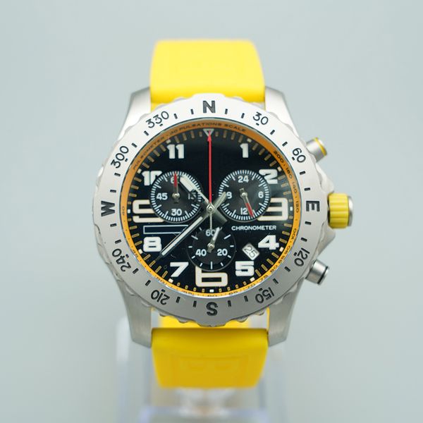 

luxury mens watch japan super quartz endurance pro chronograph 44mm avenger hurricane yellow rubber strap steel case 1884 men watches hardex, Slivery;brown
