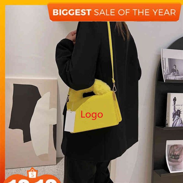 

senior handbags foreing style small square bag 2022 new women's luxurious bag plush wrist handbag single shoulder messenger casual purs