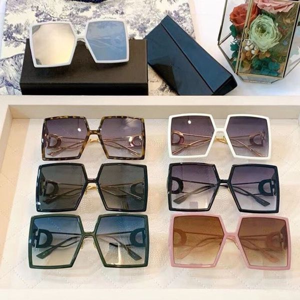 

designer sunglasses 22 year new d sunglass women's fashion ins korean version net red anti ultraviolet metal large square cd men, White;black