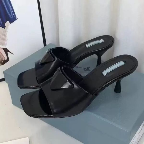 

22s women's sandals actual shoes genuine leather chain slide flat luxury women designer fashion causal rubber women slippers sandals, Black