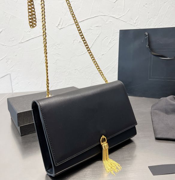 

tassel chain bag cowhide pressed caviar pattern durable scratch resistant eternal classic simple avant-garde high-end designer