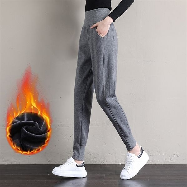 

jogger plus size thick warm winter sweatpants outwear gem velet on fleece female trousers sport casual pants suits loose 220325, Black;white