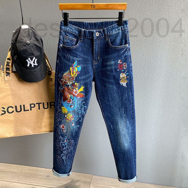 

men's jeans designer 2022 four seasons brand new fashionable personalized embroidered jeans men's elastic youth versatile pants ql, Blue