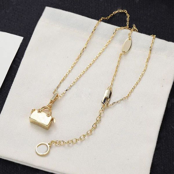

designer pendant lock love necklaces men ladies fashion simple luxury jewelry exquisite necklace popular wholesale stainless steel with box, Silver