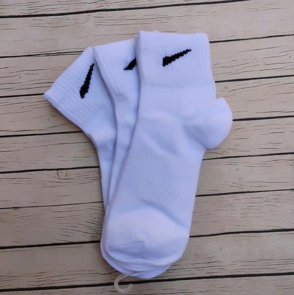

designer sports socks men's women's socks white black grey solid color mid-tube breathable and sweat-wicking summer cotton couples