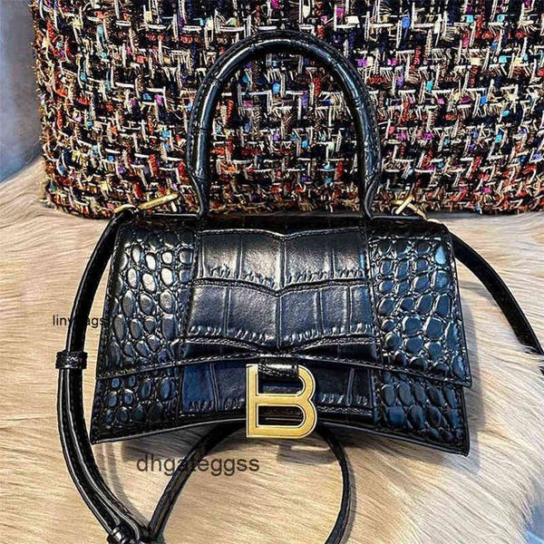 

balencaigass bags handbag b family genuine leather crocodile pattern hourglass light luxury brand women's single shoulder cross carry w