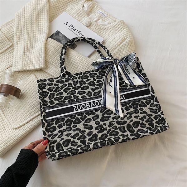

85% off sell at a low pricelarge capacity autumn fashion textured silk scarf single armpit small 2ap