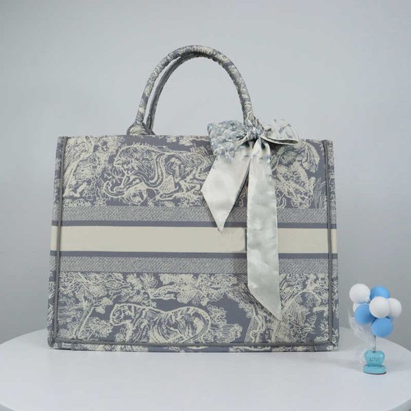 

wholesale classic designer shoulder bags tote bag fashion handbags women high capacity embroidery composite shopping wallets crossbody bag