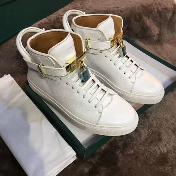

popular perfect men sneakers metal locks sneakers leisure flats lace-up 750 950 grainy leather famous men's casual fashion trainer eu38, Black