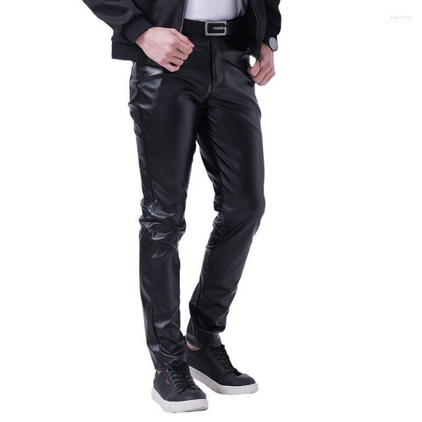 Männer Hosen Frühling Motorrad Dünne Gerade Kunstleder Männer Weiß Rot Slim Fit Dünne PU Hosen Marke KleidungHerren Drak22