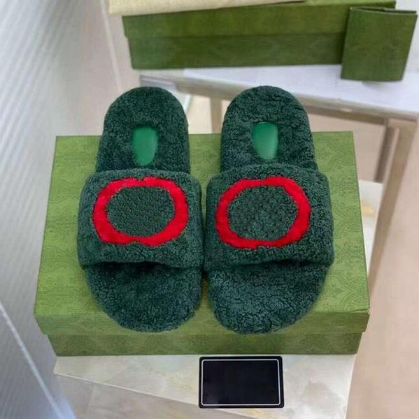 Slippers de sola grossa de inverno escorregando lã quente marrom marrom marrom lã de lã de moda apartamento em casa hotel de salto plano sapatos de muller sexy sandálias casuais tamanho 35-40