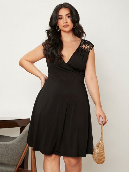 

plus contrast guipure lace overlap collar dress d6tq#, Black