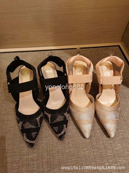 

sandals pointed metal thick heel sandals high fashion women's shoes, Black