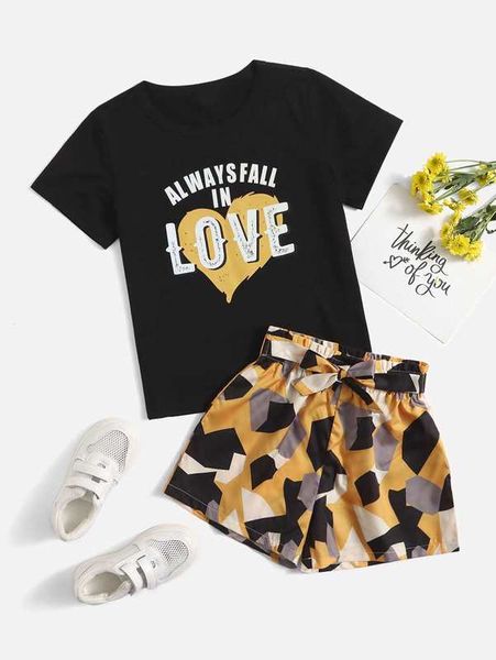 

girls letter graphic tee & allover print shorts she, White