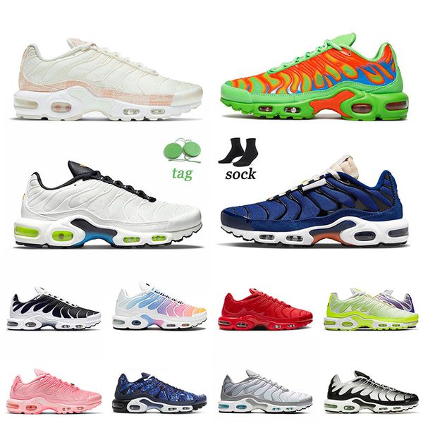

high qualiy 2022 tn plus running sports shoes pink snakeskin mean green neon club black reflective special black white tennis men women outd