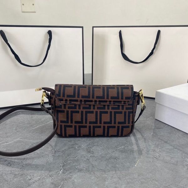 

women's messenger bag brand letter print handbags leather grils bag large-capacity shoulder bags 23cm and 19cm quilted