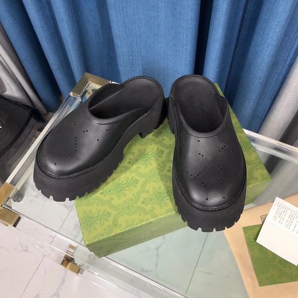 

2022 perforated designer sandal slipper thick bottom fashion casual shoes luxury platform slide hollow pattern transparent materials sandal, Black