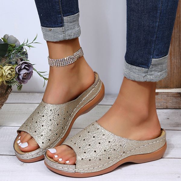 

rimocy gold silver rhinestone platform slippers women 2022 summer open toe beach sandals woman light comfortable casual slides, Black