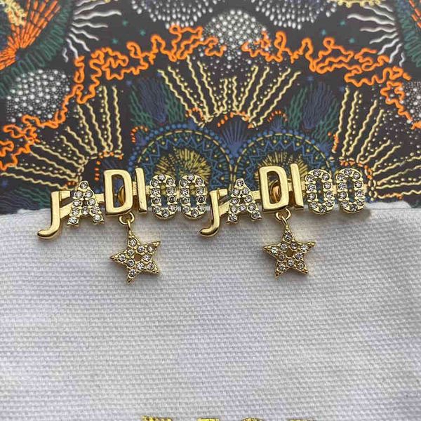 

2022 factory wholesale new di home diamond inlaid simple and versatile star earrings ear style, Golden