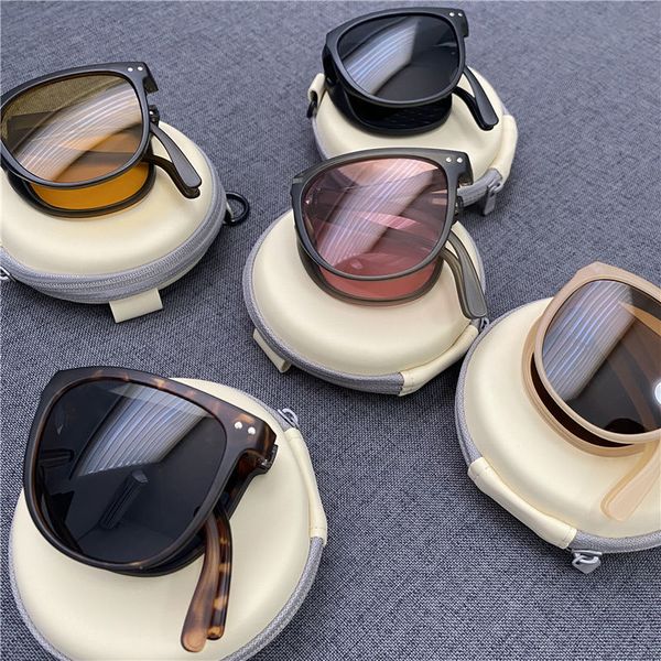 Óculos de sol dobráveis ​​unissex Moda de óculos de sol polarizando homens homens de condução clássica de praia ao ar livre copos 5 cor com caixa