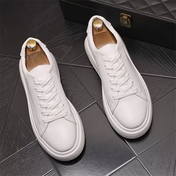 Designers britânicos Vestido Sapatos de festas de casamento Designer de luxo masculino Branco Baixa Supomos de Plataforma Round Round Toe Air Almofada Lazer de caminhada Sneakers