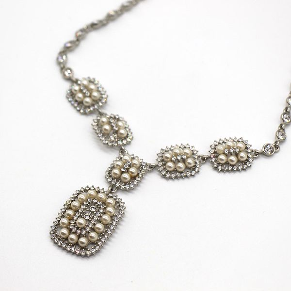 

charm creative original niche design alloy pearl rhinestone necklace exaggerated style banquet stylee, Golden