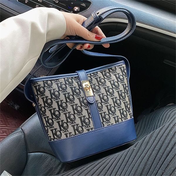 

women's spring new printed trend fashion single messenger design purses online