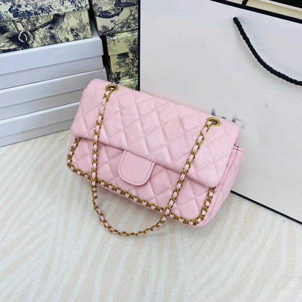 

vintage retro patent chain bag classic single flap crossbody shoulder bags quilted midium size 26cm handbag messenger backpack purses macaro, Black